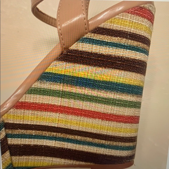 Steve Madden nude platforms sandals - Picture 11 of 11